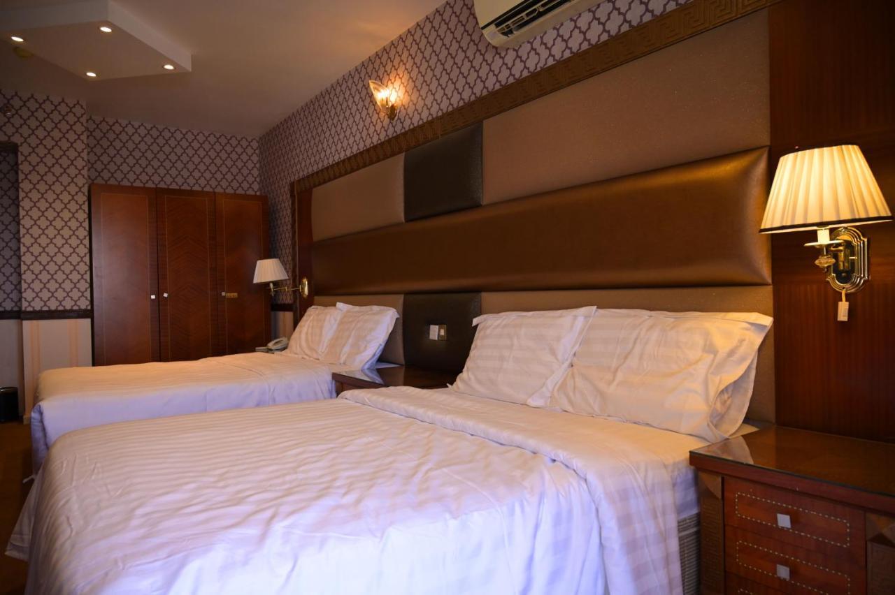 Abjad Crown Hotel Dubai Exterior foto